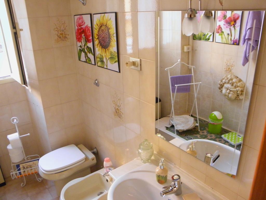 Alfieri B&B Cagliari Oda fotoğraf
