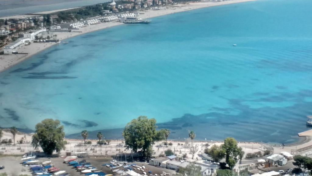 Alfieri B&B Cagliari Dış mekan fotoğraf